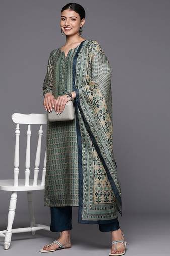 Ethnic Motifs Printed Chanderi Silk Kurta with Trousers & With Dupatta