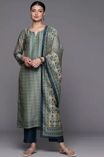 Ethnic Motifs Printed Chanderi Silk Kurta with Trousers & With Dupatta