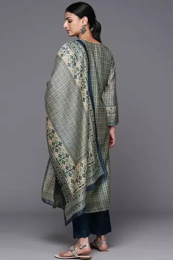 Ethnic Motifs Printed Chanderi Silk Kurta with Trousers & With Dupatta