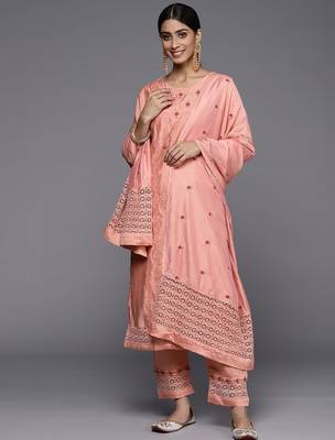 Women Peach-Coloured Ethnic Motifs Embroidered Kurta with Trousers & Dupatta 1