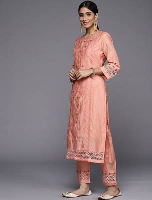 Women Peach-Coloured Ethnic Motifs Embroidered Kurta with Trousers & Dupatta 5