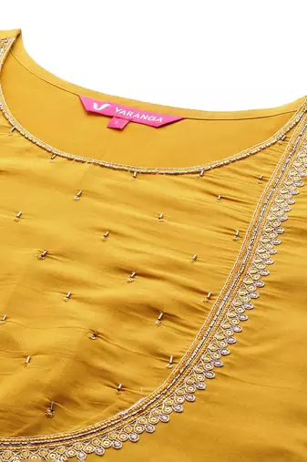 Ethnic Motifs Embroidered Regular Thread Work Kurta with Trousers & With Dupatta