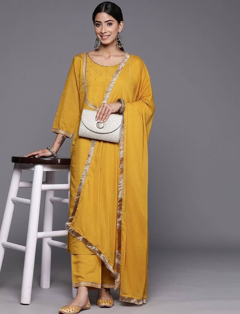 Ethnic Motifs Embroidered Regular Thread Work Kurta with Trousers & With Dupatta