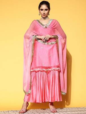 Women Ethnic Motifs Embroidered Sleeveless Kurta with Sharara & Dupatta 1