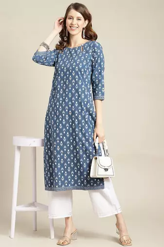 Women Blue Ethnic Motifs Printed Kurta with Trousers