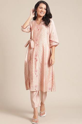 Women Peach-Coloured Printed Regular Kurta with Trousers