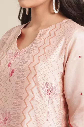 Women Peach-Coloured Printed Regular Kurta with Trousers