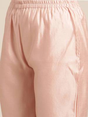Women Peach-Coloured Printed Regular Kurta with Trousers 3