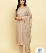Ethnic Motifs Embroidered Kurta With Trousers & Dupatta