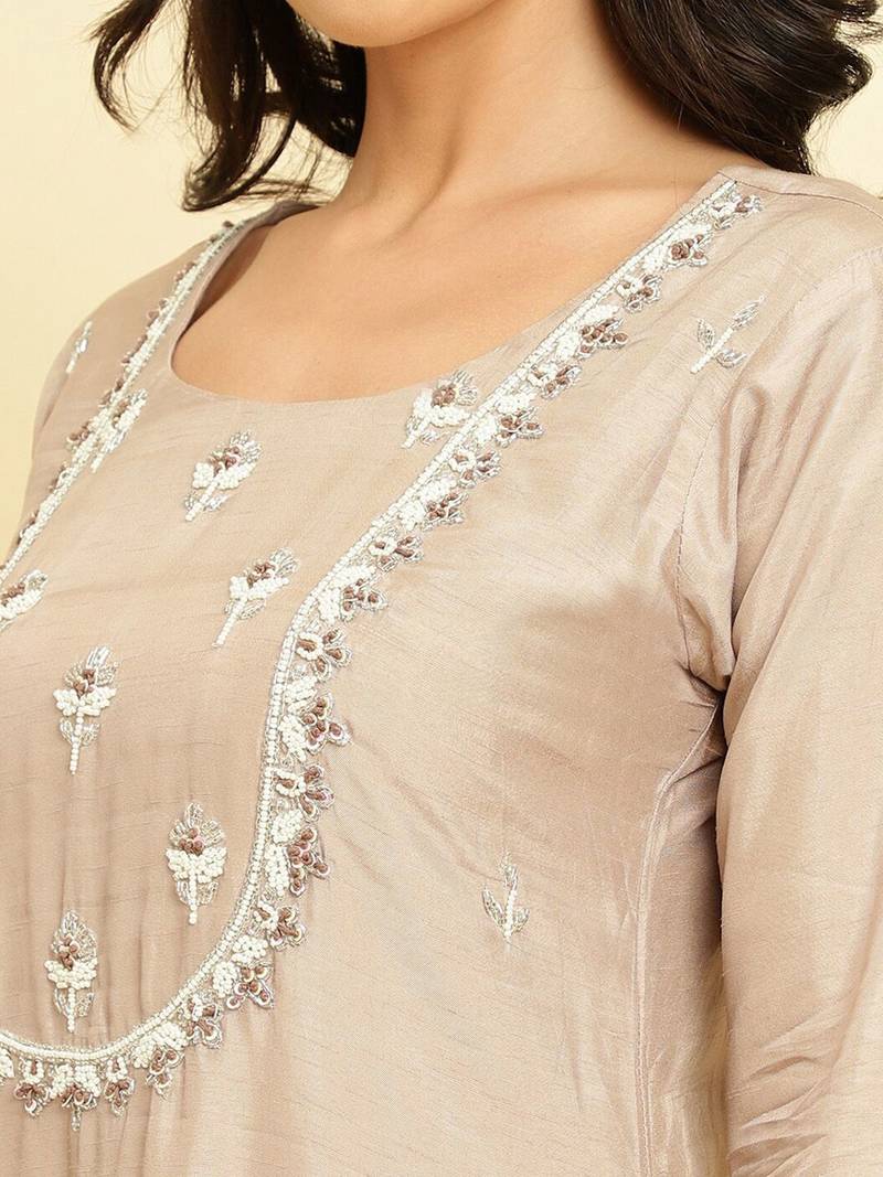 Ethnic Motifs Embroidered Kurta With Trousers & Dupatta