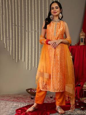 Women Printed Sequinned Kurta With Trousers & Dupatta 1