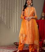 Women Printed Sequinned Kurta With Trousers & Dupatta