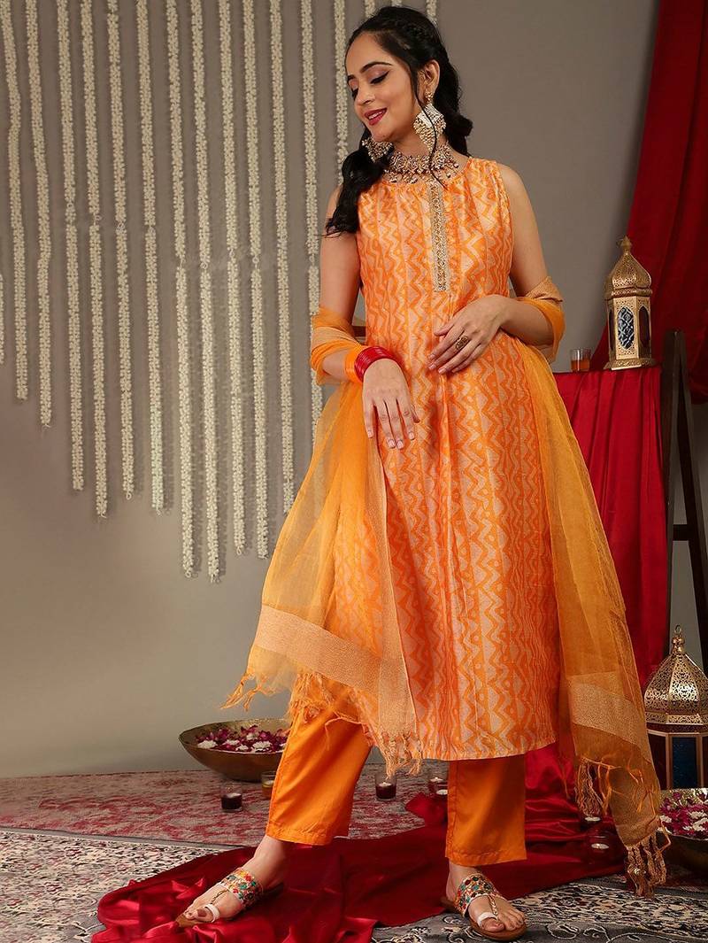 Women Printed Sequinned Kurta With Trousers & Dupatta