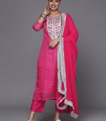 Women Floral Yoke Design Bandhani Kurta with Trousers & Dupatta