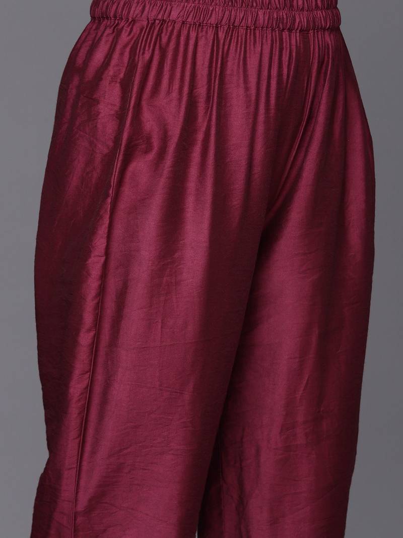 Ethnic Motifs Printed Chanderi Silk Kurta With Trousers & Dupatta