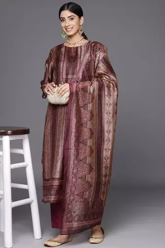 Ethnic Motifs Printed Chanderi Silk Kurta With Trousers & Dupatta