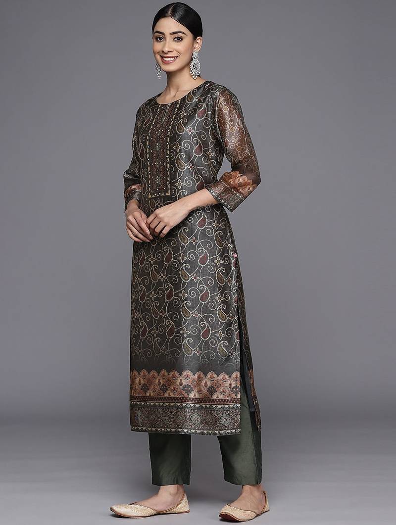 Ethnic Motifs Printed Sequinned Chanderi Silk Kurta with Trousers & With Dupatta