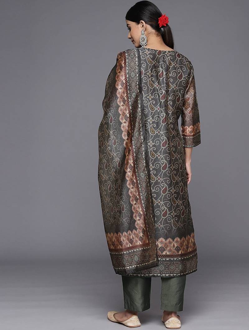 Ethnic Motifs Printed Sequinned Chanderi Silk Kurta with Trousers & With Dupatta