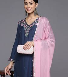Floral Yoke Design Regular Sequinned Kurta with Trousers & With Dupatta