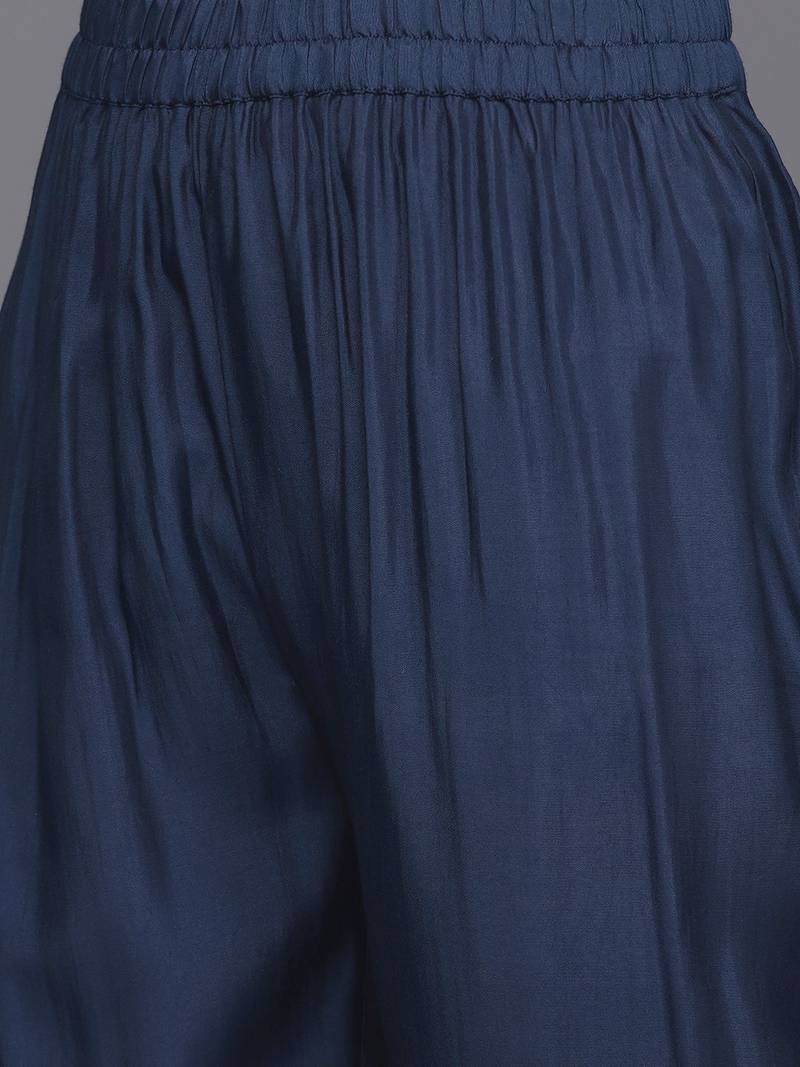 Floral Yoke Design Regular Sequinned Kurta with Trousers & With Dupatta