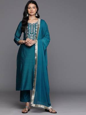 Ethnic Motifs Embroidered Sequinned Kurta With Trousers & Dupatta 1