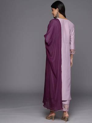 Embroidered Empire Sequinned Kurta With Trousers & Dupatta 7