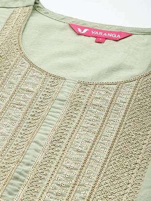 Women Embroidered Sequinned Kurta with Trousers & With Dupatta 3
