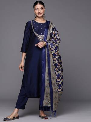 Women Embroidered Sequinned Silk Kurta with Trousers & Dupatta 1