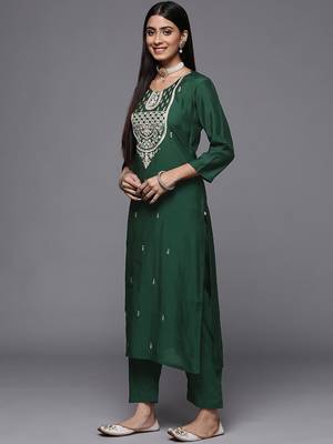 Women Floral Embroidered Kurta with Trousers & Dupatta 6