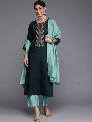 Women Green Yoke Design Thread Work Dupion Silk Kurta with Trousers & Dupatta 5