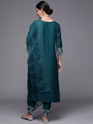 Women Teal Green Ethnic Motifs Yoke Design Kurta with Trousers & Dupatta 7