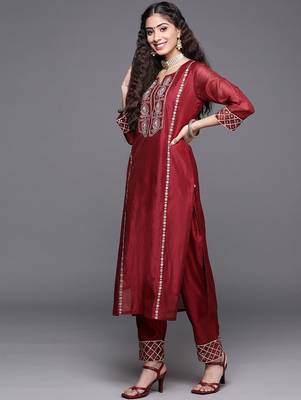Women Maroon Embroidered Kurta with Trousers & With Dupatta 5