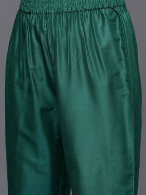 Women Green Ethnic Motifs Yoke Design Kurta with Trousers & With Dupatta 3