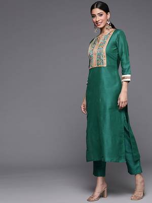 Women Green Ethnic Motifs Yoke Design Kurta with Trousers & With Dupatta 5