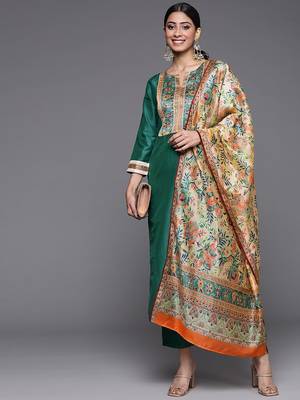 Women Green Ethnic Motifs Yoke Design Kurta with Trousers & With Dupatta 7