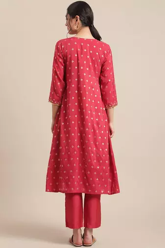 Women Red & Gold-Toned Floral Embroidered Mirror Work Pleated Kurta With Trousers