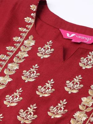 Women Maroon Floral Embroidered Kurta with Trousers 2