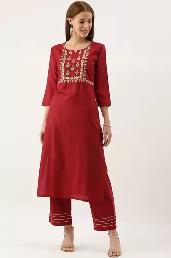 Women Maroon Floral Embroidered Kurta with Trousers
