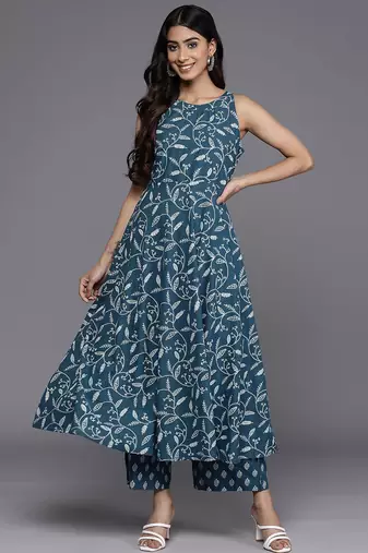 Women Floral Printed Regular Pure Cotton Kurta with Trousers