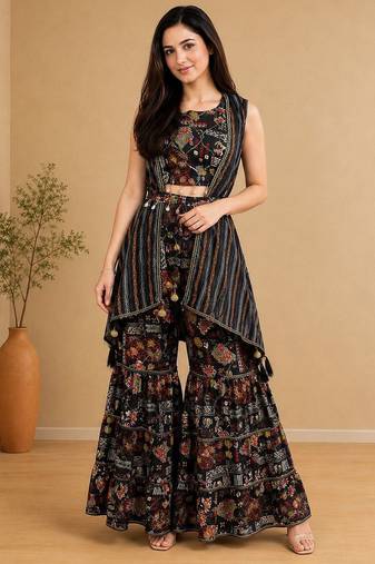 Women Ethnic Motifs Printed Regular Kurti with Sharara