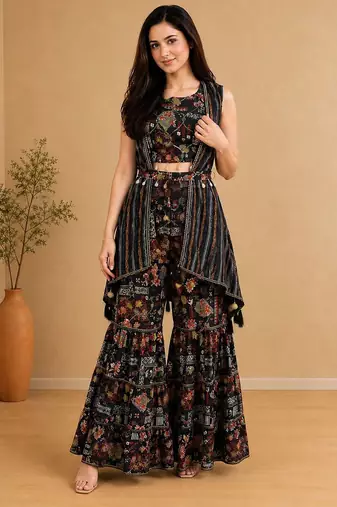 Women Ethnic Motifs Printed Regular Kurti with Sharara