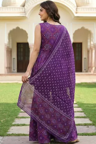 Women Ethnic Motifs Printed Empire Thread Work Pure Cotton Kurta with Sharara & With Dupatta