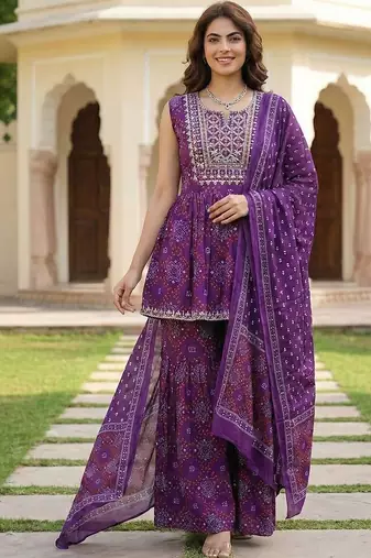Women Ethnic Motifs Printed Empire Thread Work Pure Cotton Kurta with Sharara & With Dupatta