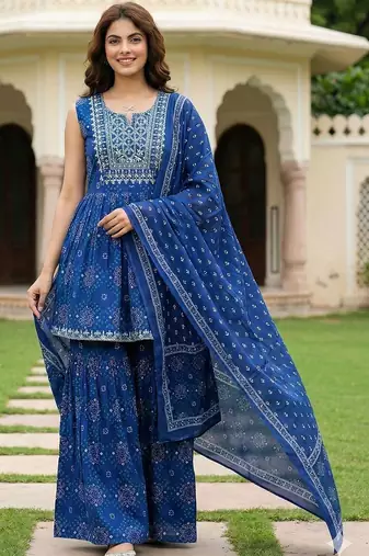 Women Ethnic Motifs Printed Empire Thread Work Pure Cotton Kurta with Sharara & With Dupatta