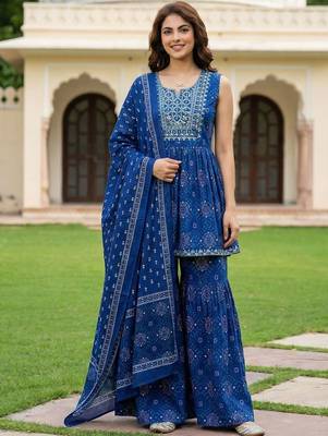 Women Ethnic Motifs Printed Empire Thread Work Pure Cotton Kurta with Sharara & With Dupatta 4