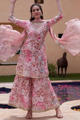 Women Floral Printed Regular Mirror Work Kurta with Sharara & Dupatta