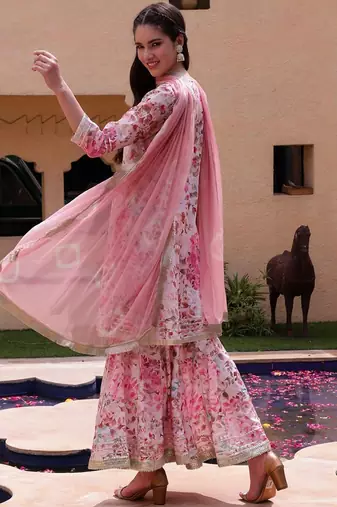 Women Floral Printed Regular Mirror Work Kurta with Sharara & Dupatta