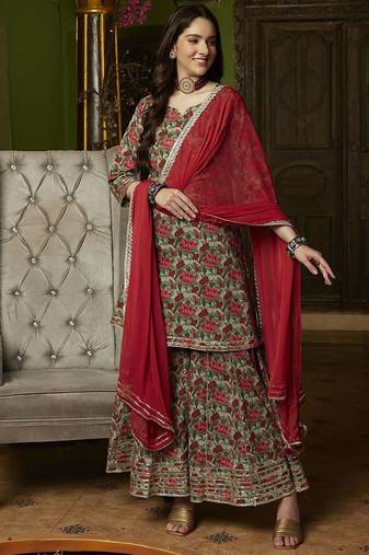 Women Floral Embroidered Empire Pure Cotton Kurta with Trousers & Dupatta