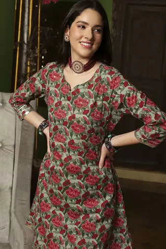 Women Floral Embroidered Empire Pure Cotton Kurta with Trousers & Dupatta