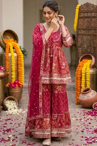 Women Ethnic Motifs Printed Regular Pure Cotton Kurta with Sharara & With Dupatta